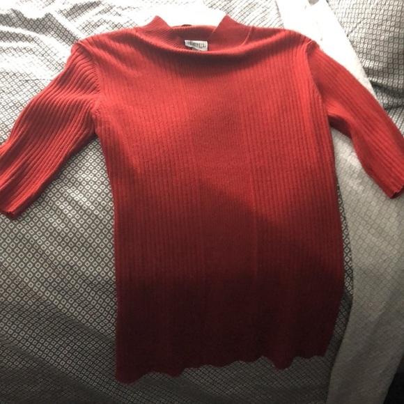 Form fitting top round neck - Picture 2 of 4